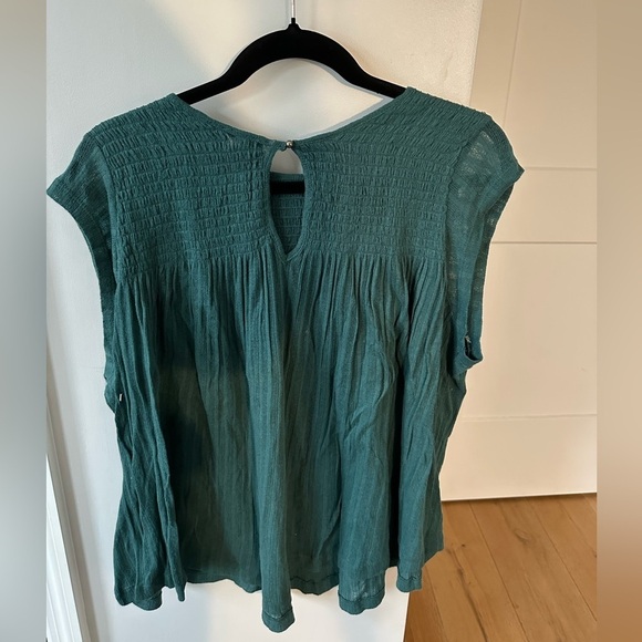 Anthropologie Akemi & Kim Smocked Swing Top in Green - Picture 6 of 9